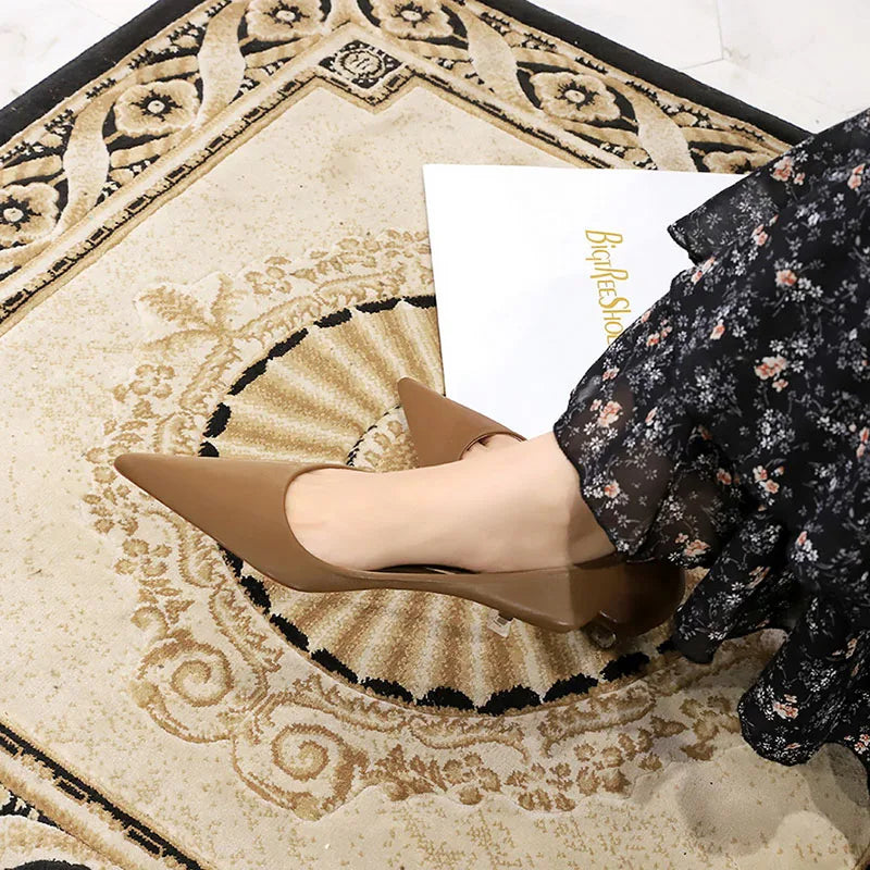 Sophisticated & Feminine