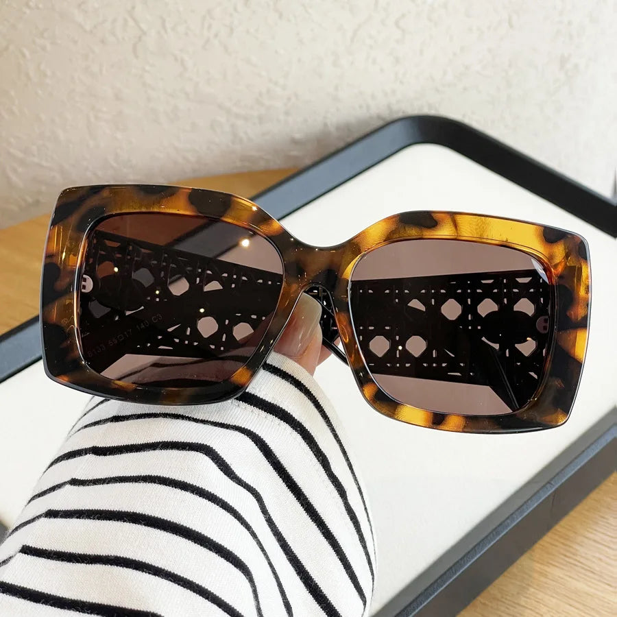 Celebrity Square Luxe