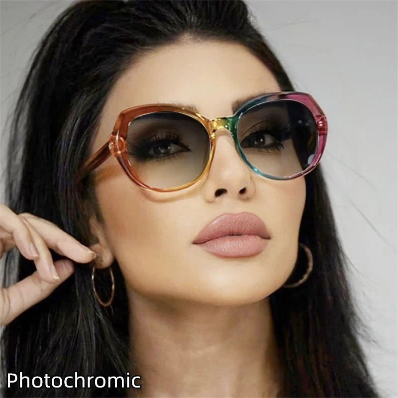 Transparent Luxe Reader