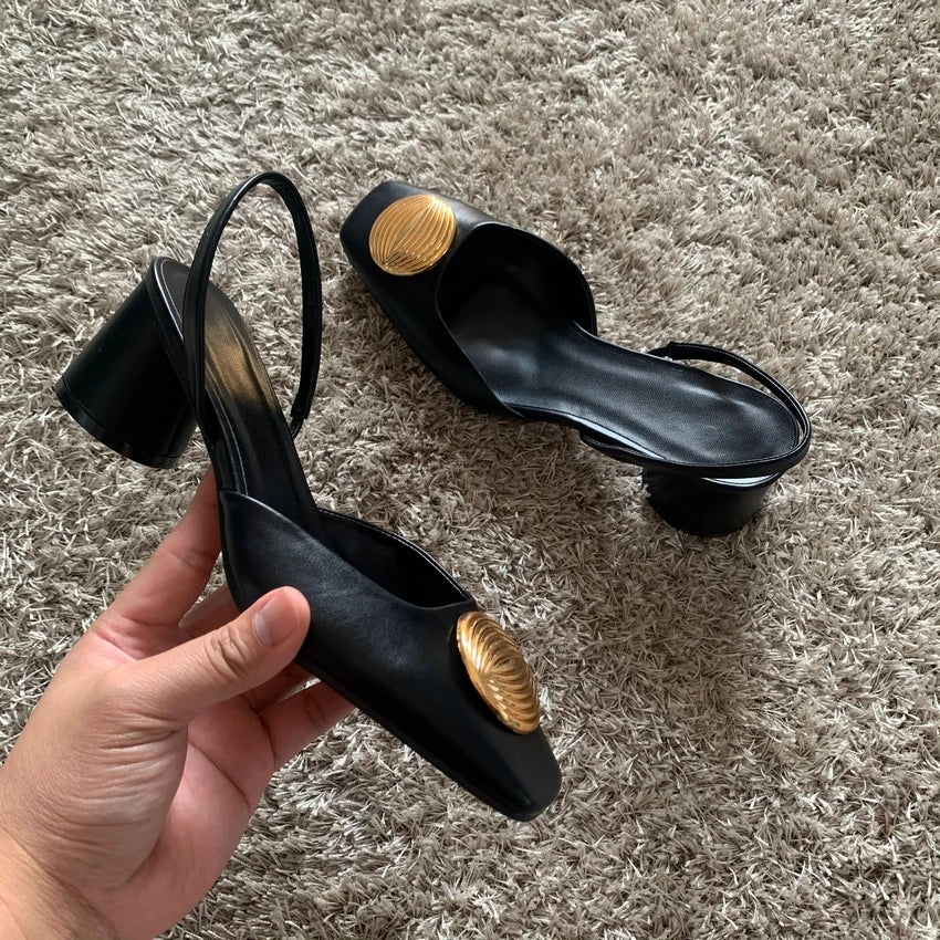 Seren – soft, refined, and graceful.