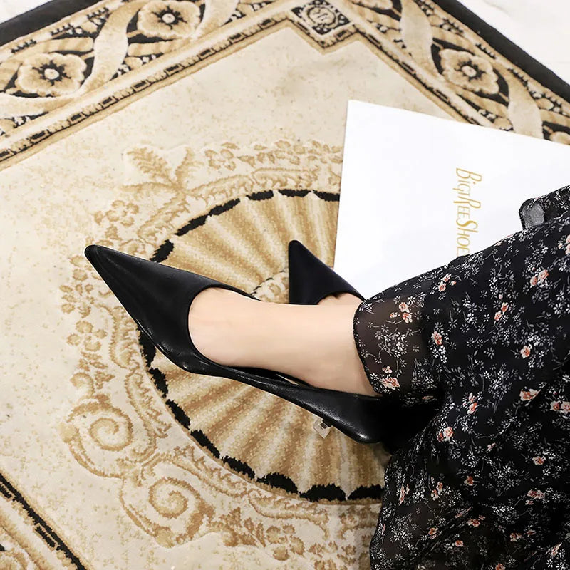 Sophisticated & Feminine