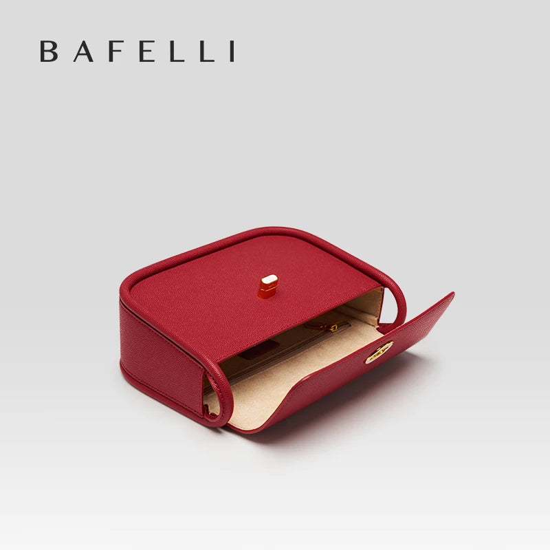 Bafelli Saddle