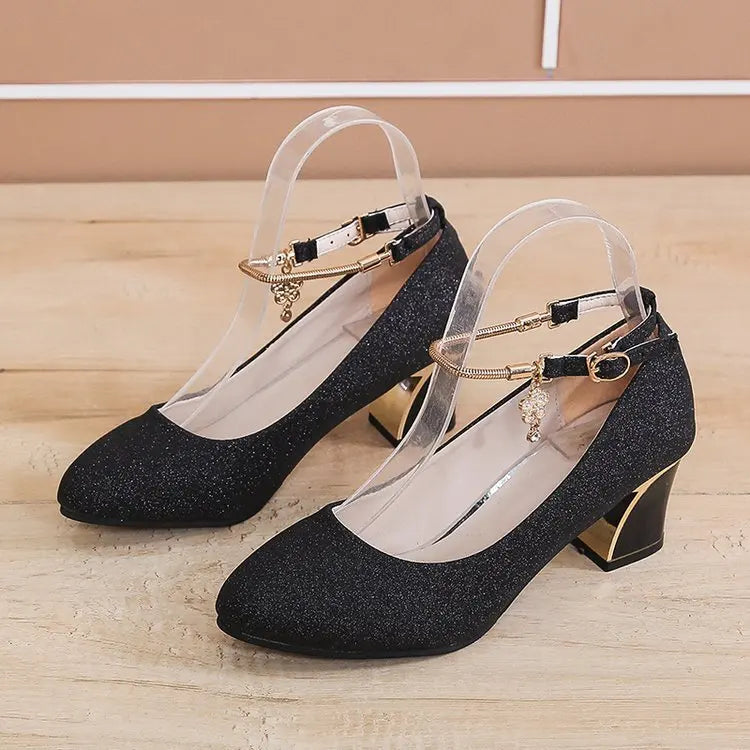 Amoria – romantic and feminine.