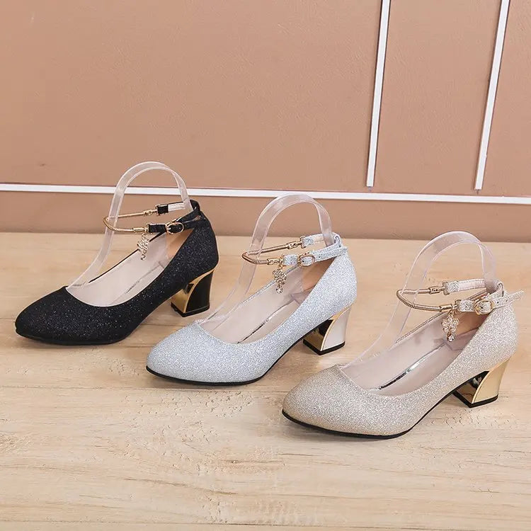 Amoria – romantic and feminine.