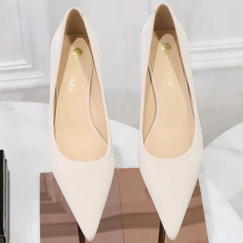 Sophisticated & Feminine